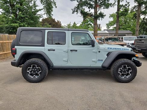 Used 2023 Jeep Wrangler Unlimited Rubicon 4xe AWD/4WD image 8
