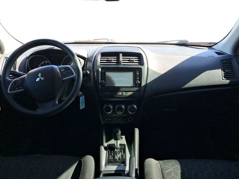 Used 2021 Mitsubishi Outlander Sport SE image 23