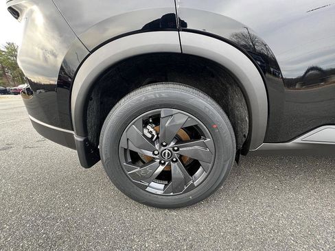 New 2026 Nissan Rogue SV image 13