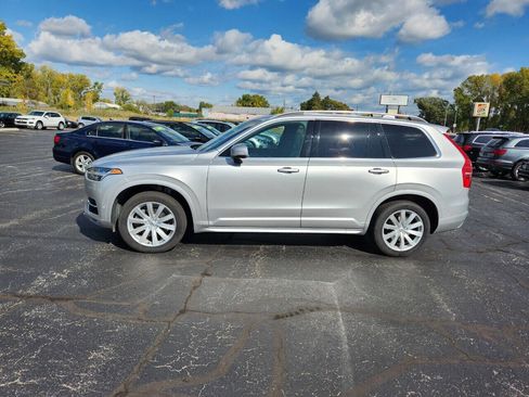 Used 2019 Volvo XC90 T6 Momentum w/ Advanced Package image 3