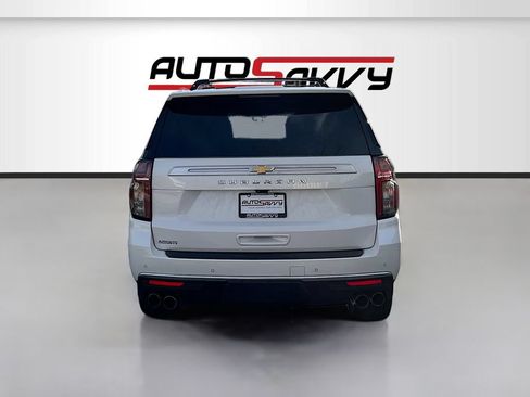 Used 2023 Chevrolet Suburban High Country w/ Advanced Technology Package AWD/4WD image 6