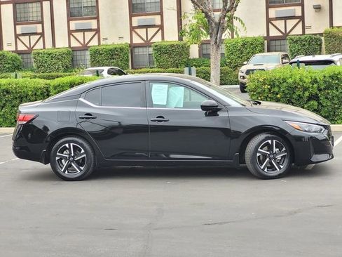 Used 2024 Nissan Sentra SV w/ All-Weather Package image 4