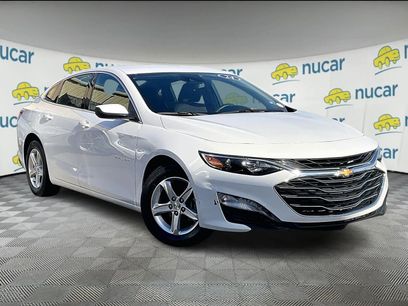 Used 2024 Chevrolet Malibu LT