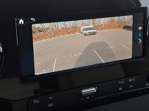 New 2026 Mercedes-Benz Sprinter 2500 image 13