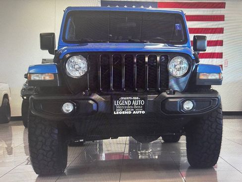Used 2022 Jeep Gladiator Sport AWD/4WD image 7