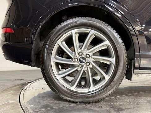 Used 2022 Lincoln Corsair Grand Touring image 12