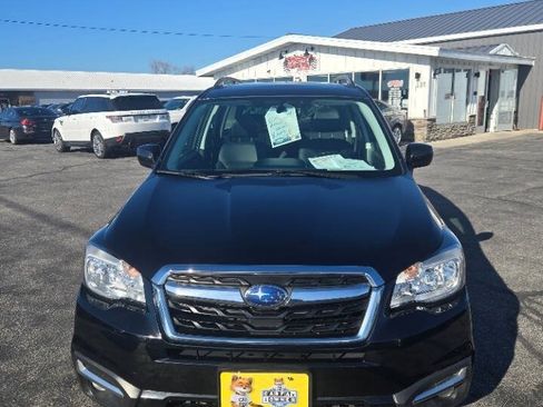 Used 2018 Subaru Forester 2.5i Limited AWD/4WD image 5
