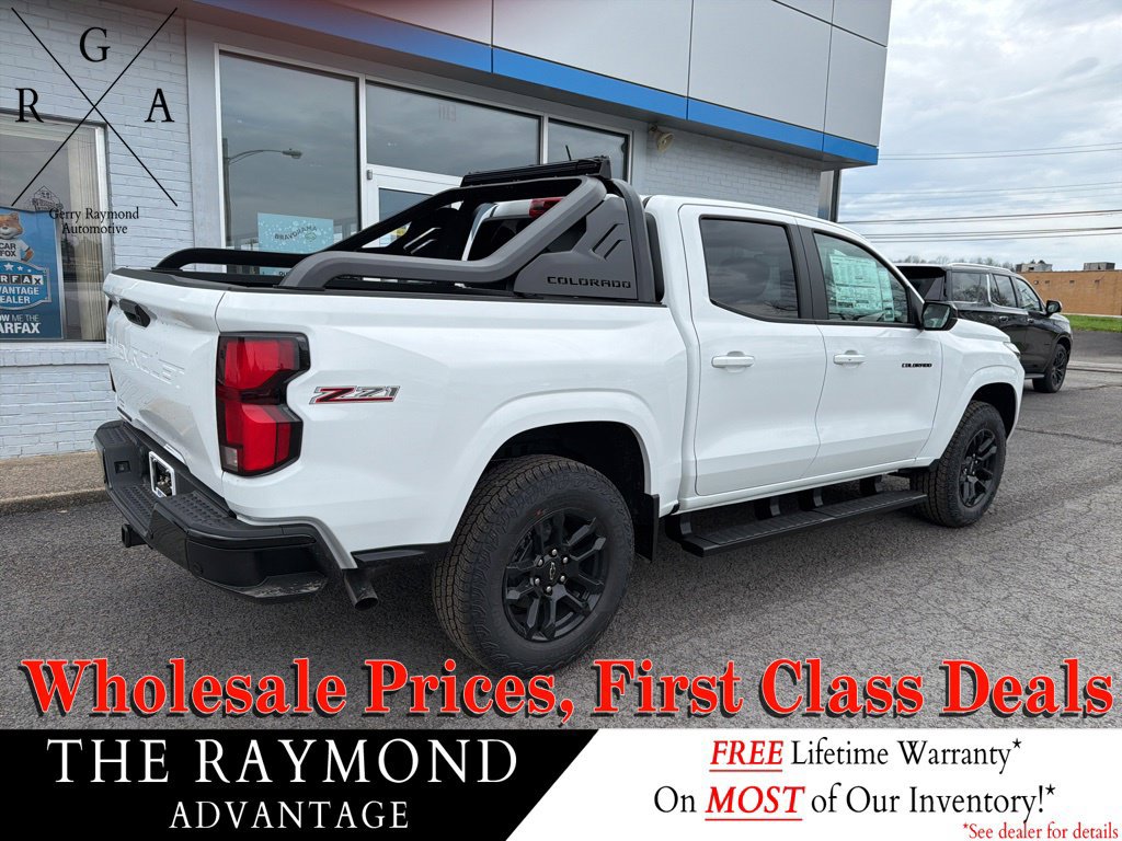 New 2026 Chevrolet Colorado Z71 w/ Midnight Edition AWD/4WD image 5