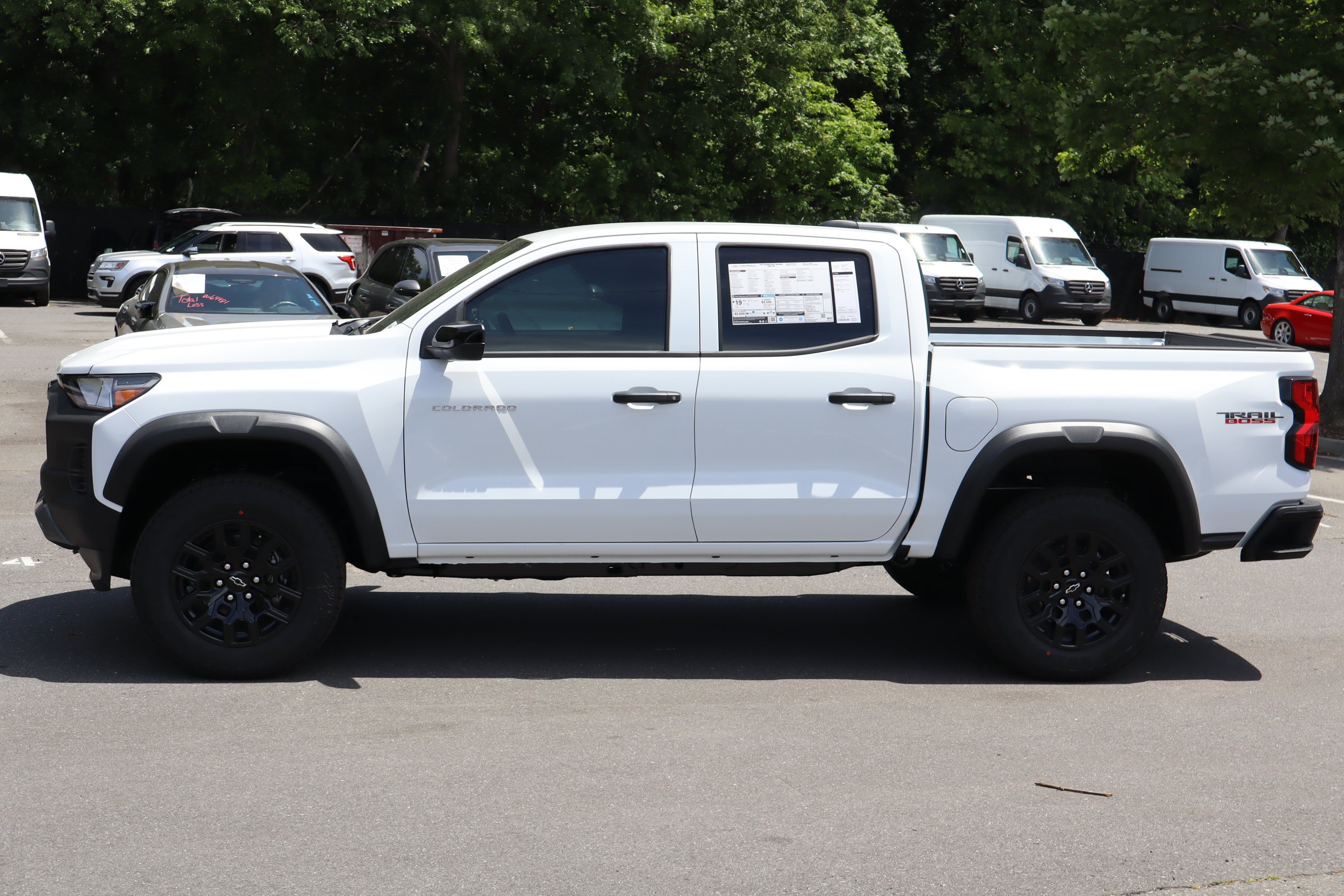 New 2026 Chevrolet Colorado Trail Boss AWD/4WD image 6