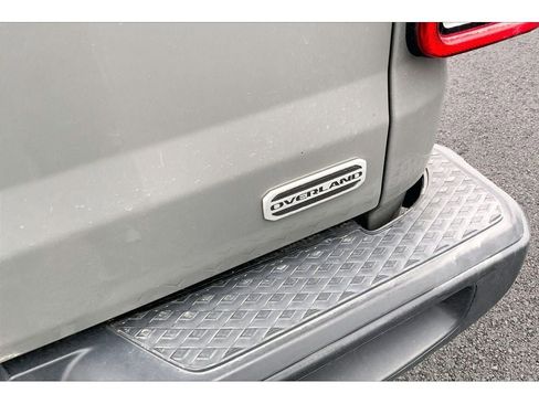 Used 2020 Jeep Gladiator Overland w/ Popular Equipment Package image 9