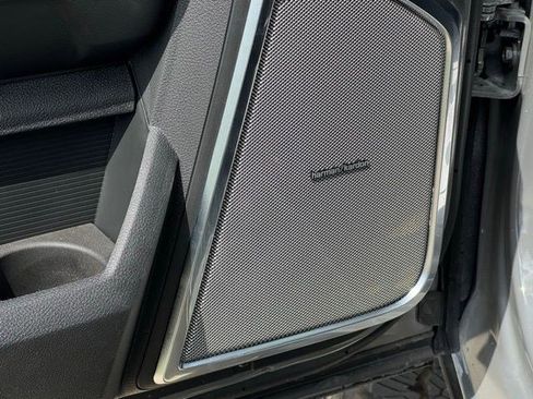 New 2026 RAM 2500 Laramie AWD/4WD image 13