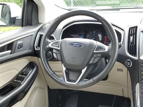 Used 2016 Ford Edge Titanium w/ Equipment Group 302A AWD/4WD image 14