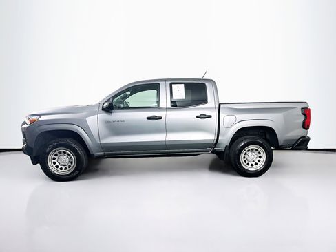 Used 2024 Chevrolet Colorado W/T image 4