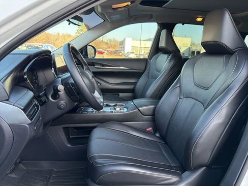 Used 2024 INFINITI QX60 Sensory w/ Vision Package image 27