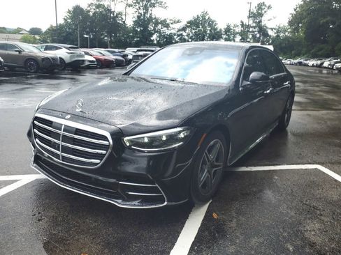 Certified 2024 Mercedes-Benz S 580 4MATIC Sedan image 3