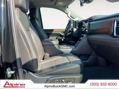 Used 2024 GMC Sierra 2500 Denali w/ Denali Reserve Package AWD/4WD image 15