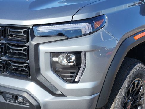 New 2026 GMC Canyon Elevation w/ Convenience Package image 11