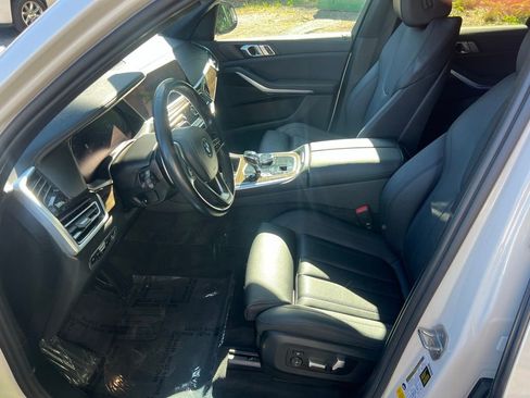 Used 2020 BMW X5 sDrive40i w/ Convenience Package RWD image 9