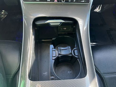 Used 2023 Mercedes-Benz C 300 Sedan w/ Exclusive Trim Package image 20