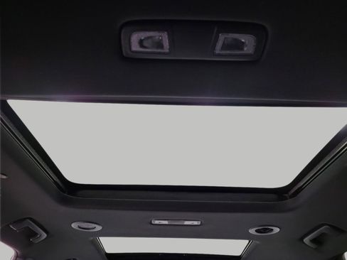 Certified 2023 Buick Enclave Essence w/ Experience Buick Package image 27