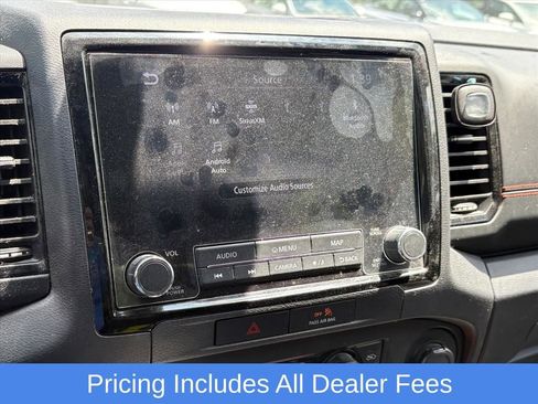 Used 2022 Nissan Frontier PRO-4X w/ Technology Package AWD/4WD image 11
