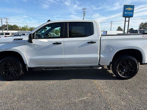 Certified 2025 Chevrolet Silverado 1500 LT Trail Boss w/ Convenience Package II AWD/4WD image 8