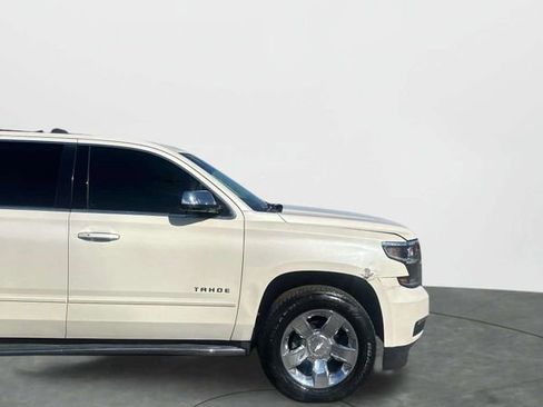 Used 2015 Chevrolet Tahoe LTZ AWD/4WD image 4