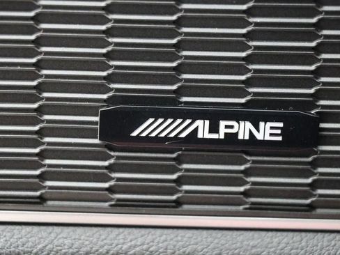 Used 2023 Jeep Grand Cherokee 4WD 4xe w/ Luxury Tech Group II image 33