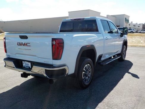 New 2026 GMC Sierra 2500 SLT w/ SLT Premium Package image 3