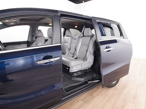 Used 2018 Honda Odyssey EX-L image 7