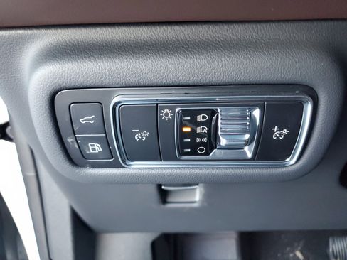 New 2026 Lincoln Nautilus Reserve w/ Jet Appearance Package image 14