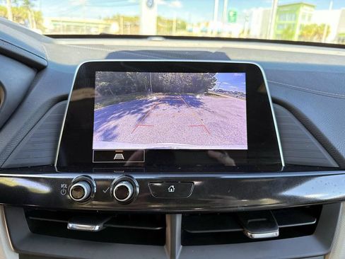 Used 2023 Cadillac CT4 Luxury RWD image 13