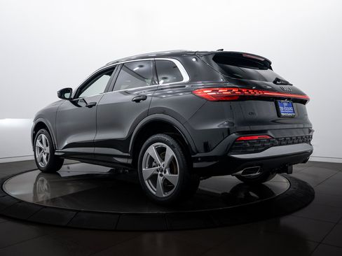 New 2025 Audi Q5 Premium Plus image 5