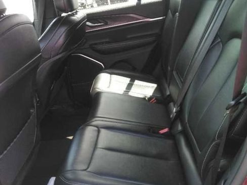 Used 2024 Jeep Grand Cherokee Limited 4xe AWD/4WD image 4