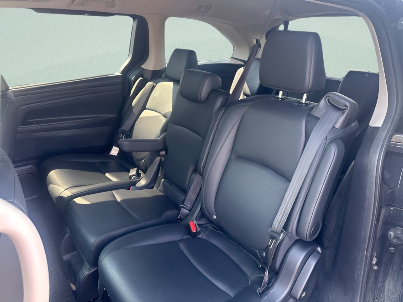 Used 2025 Honda Odyssey EX-L image 13