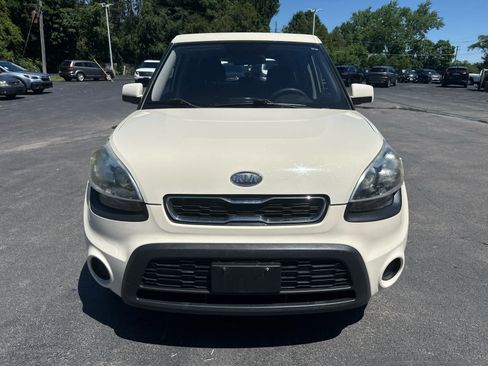 Used 2012 Kia Soul FWD image 8