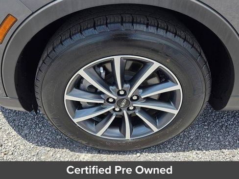 Used 2022 Lincoln Nautilus FWD image 9