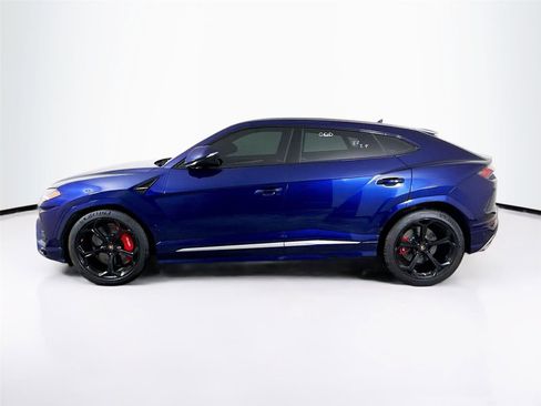 Used 2019 Lamborghini Urus image 4