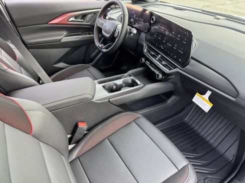 New 2026 Chevrolet Equinox EV RS image 22