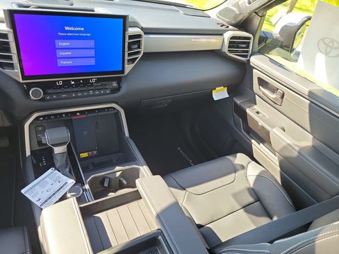 New 2026 Toyota Tundra Limited AWD/4WD image 28