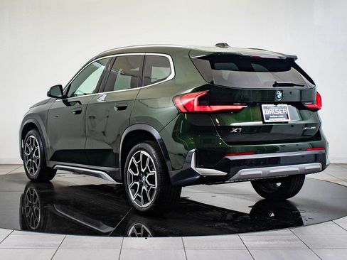 Used 2024 BMW X1 xDrive28i w/ Premium Package image 11