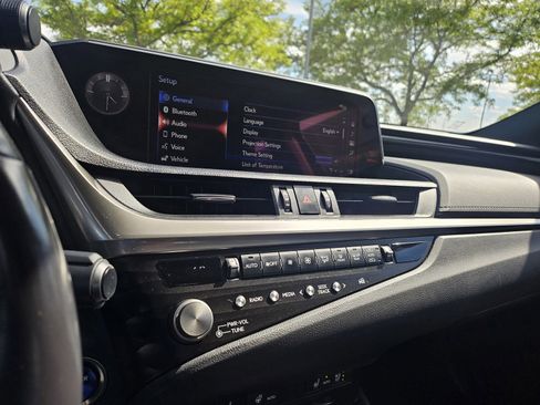 Used 2021 Lexus ES 300h w/ Premium Package FWD image 13