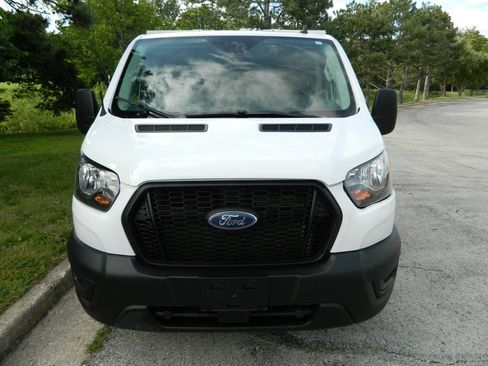 Used 2021 Ford Transit 250 Low Roof AWD image 2