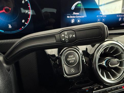Used 2022 Mercedes-Benz CLA 250 image 16