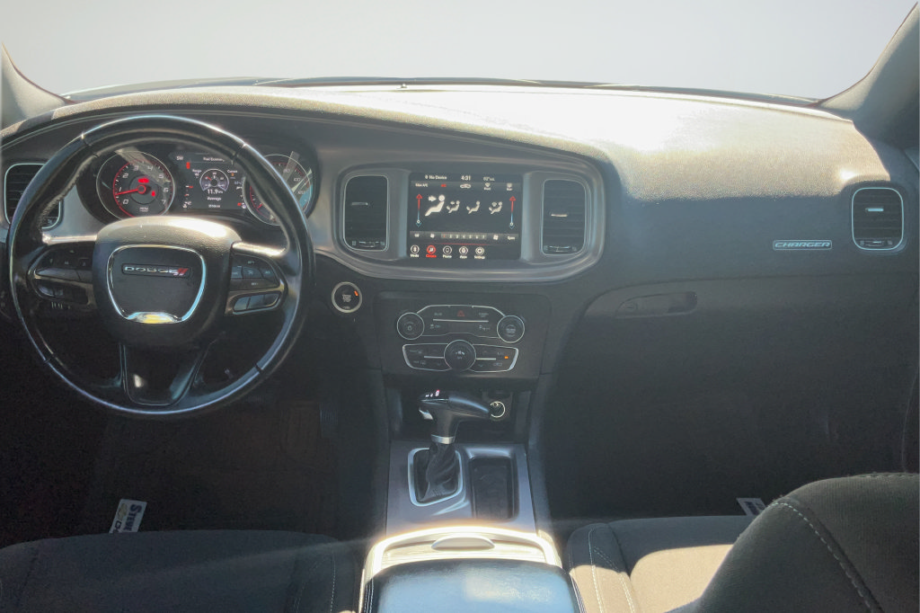 Used 2023 Dodge Charger SXT RWD image 11