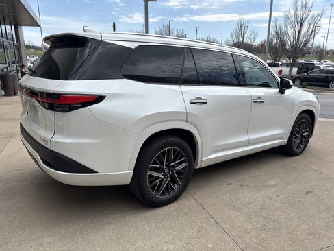 Used 2024 Lexus TX 350 AWD w/ Captains Chair Package image 12