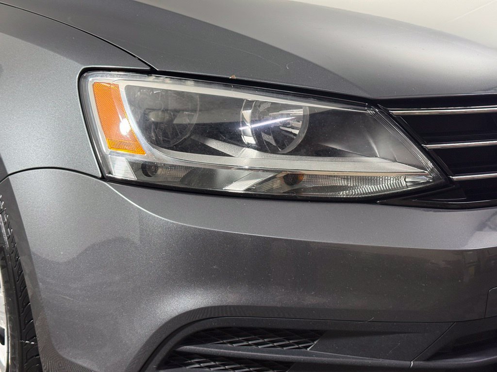 Used 2016 Volkswagen Jetta S FWD image 9
