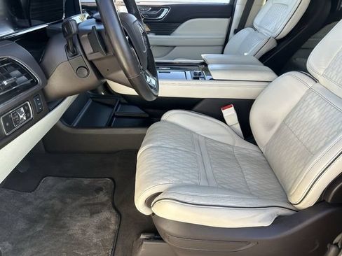 Used 2023 Lincoln Navigator Black Label AWD/4WD image 21