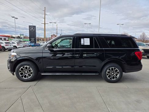 Used 2023 Ford Expedition Max XLT image 43