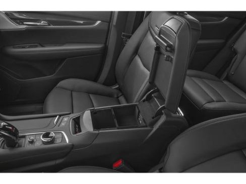 Certified 2024 Cadillac XT6 Sport w/ LPO, Onyx Lite Package image 17